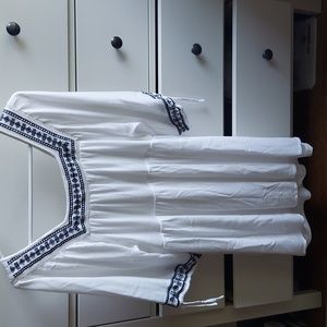 White and navy blue dress